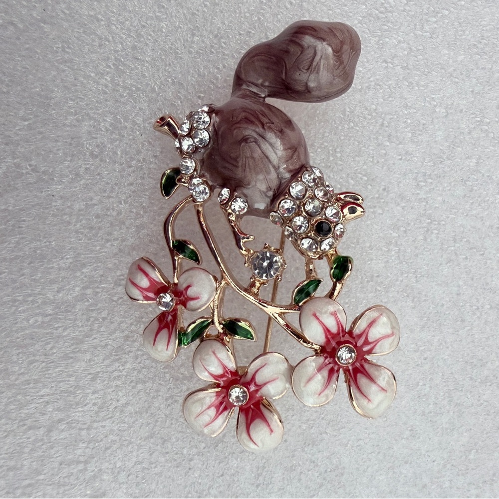 Squirrel Brooch - Crystal Floral Pink & Gold Women's Jewelry